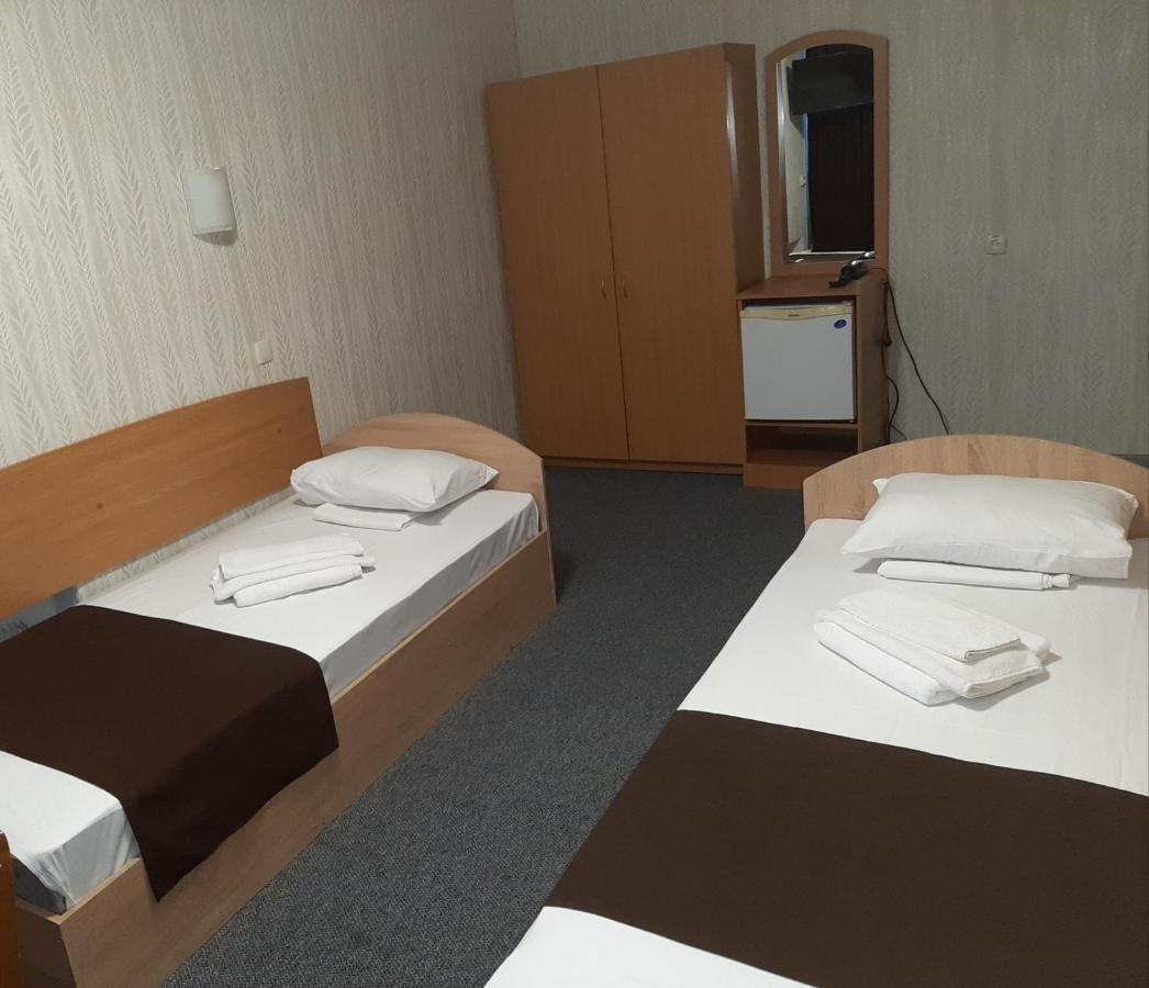 Tourist Hotel Charkov Buitenkant foto